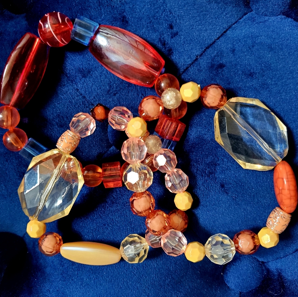 Mixed shape costume bracelet